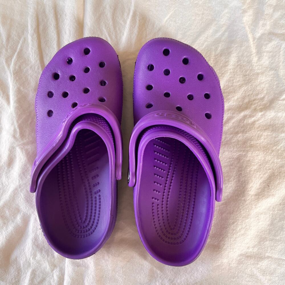 Crocs Classic Clog Shoes Purple Unisex Slip On Comfort Water Sandals